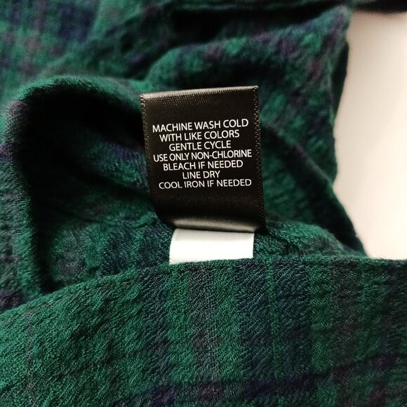 TORRID Women's Lizzie Crinkle Flannel Gauze Button-Up Top. Plus Size 4 - Picture 7 of 7